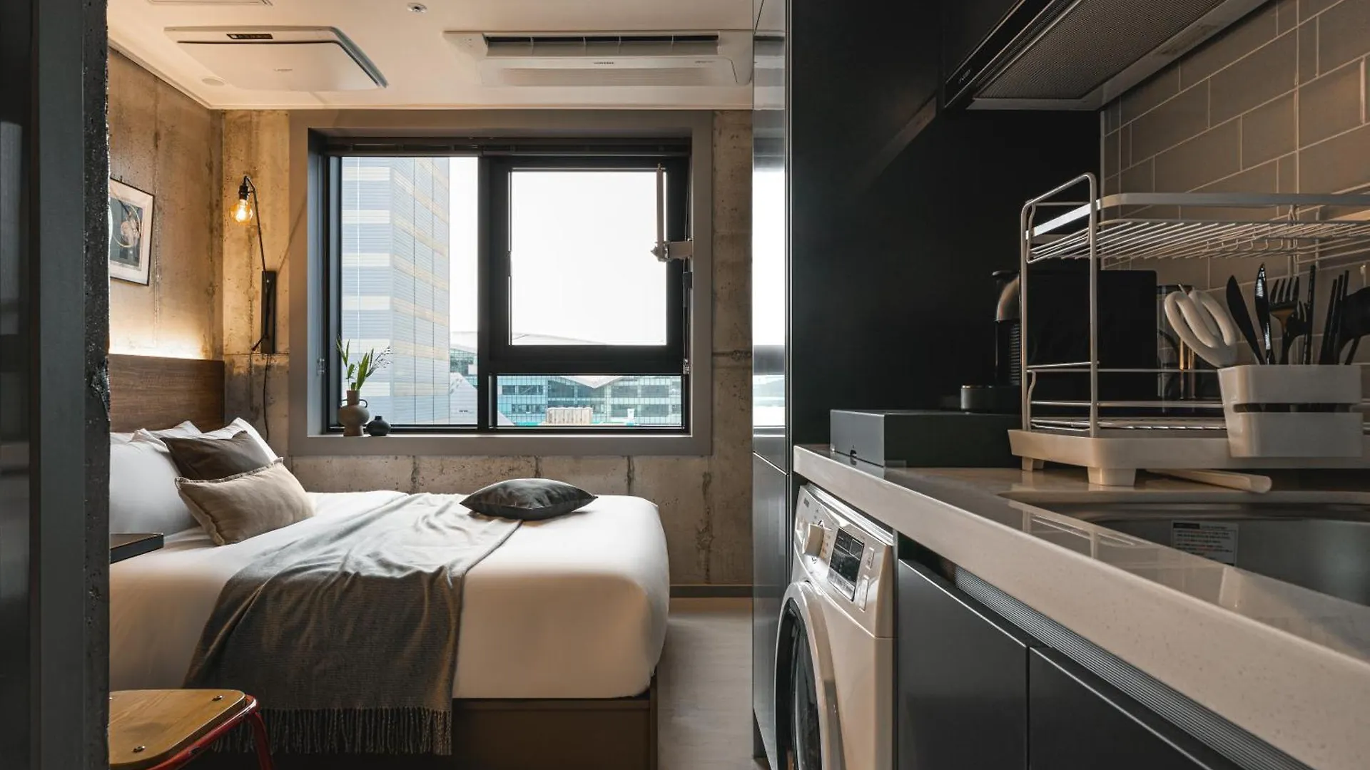 Urbanstay Boutique Nampo Biff Busan