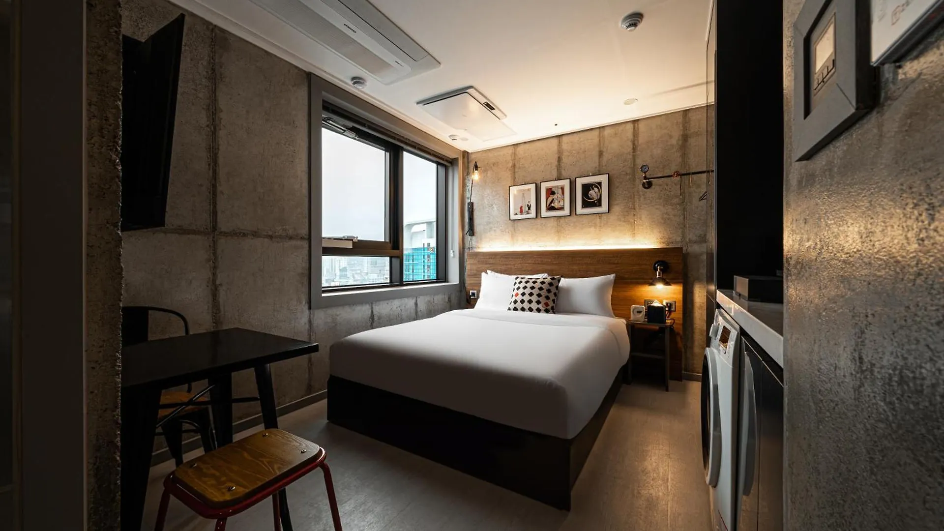 Urbanstay Boutique Nampo Biff Busan 0*,  South Korea