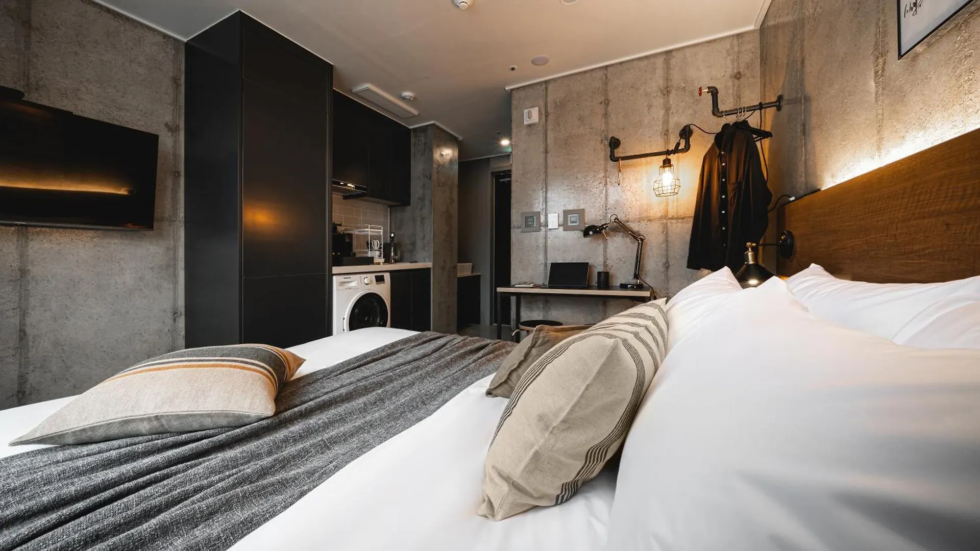Apartment Urbanstay Boutique Nampo Biff Busan South Korea